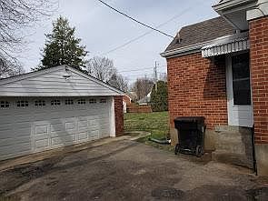 2nd image of 4209 Brookhaven Ave