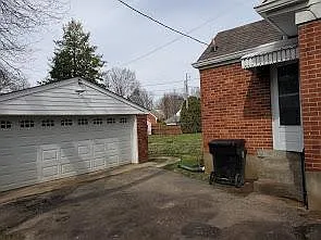 4209 Brookhaven Ave — Photo 2