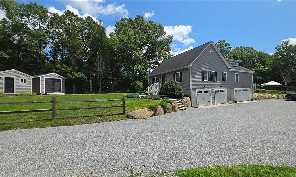 1st image of 95 Buttonwoods Rd