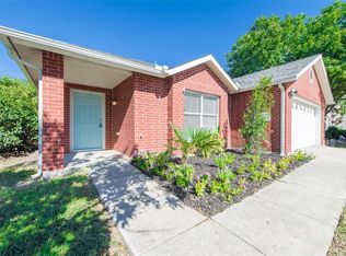 2807 Yukon Dr, Corinth, TX 76210