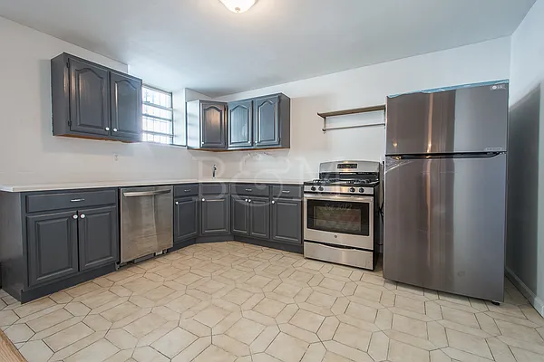 Rented by Brick&Mortar | media 30