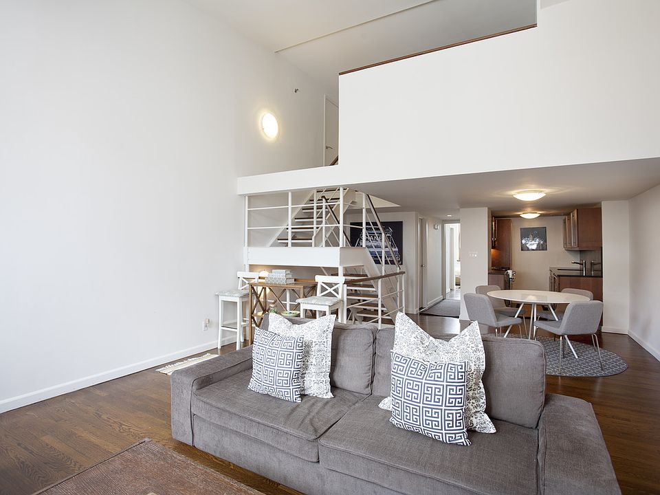 1st image of 305 2nd Ave APT 713