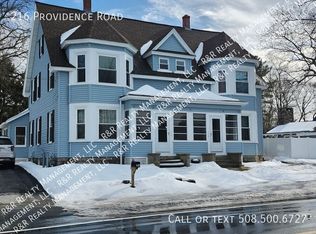 216 Providence Rd, Whitinsville, MA 01588