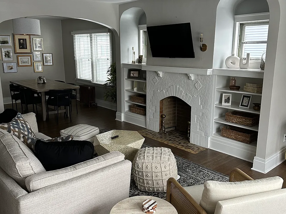 26 Rand Ave #2