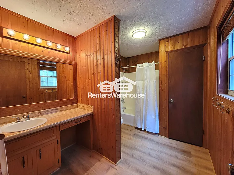 11855 Jones Ferry Rd — Photo 15