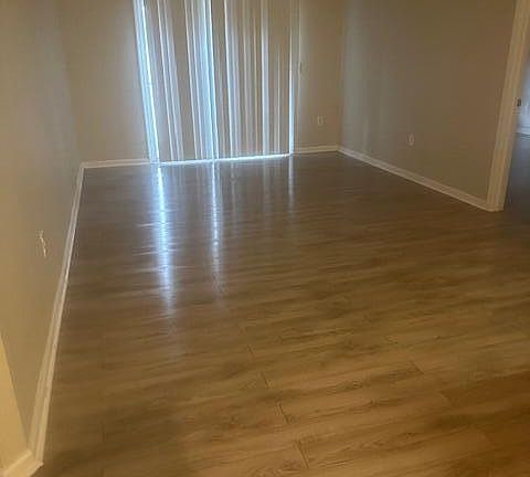 4th image of 6788 MANOTAK OAKS Drive #204