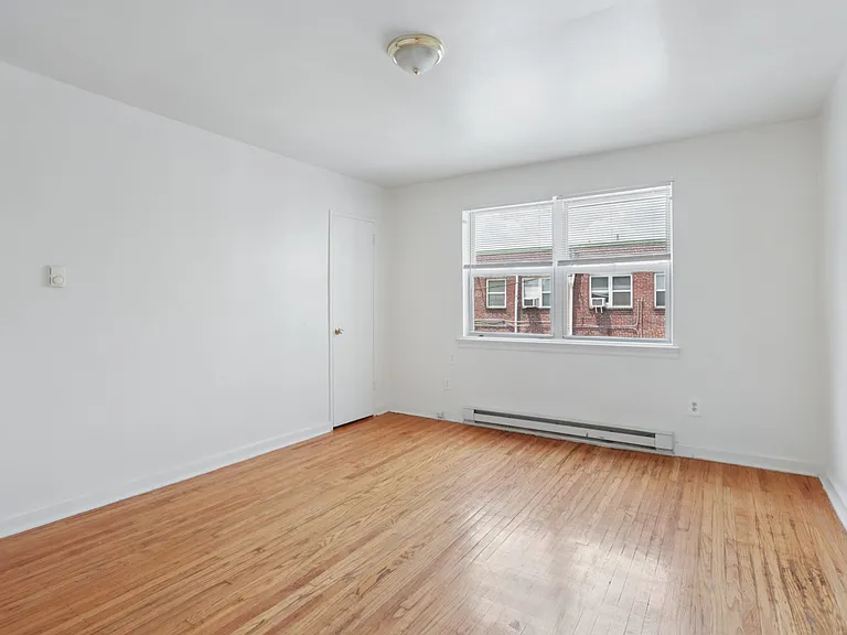 Greene Tree Apartments — Photo 27