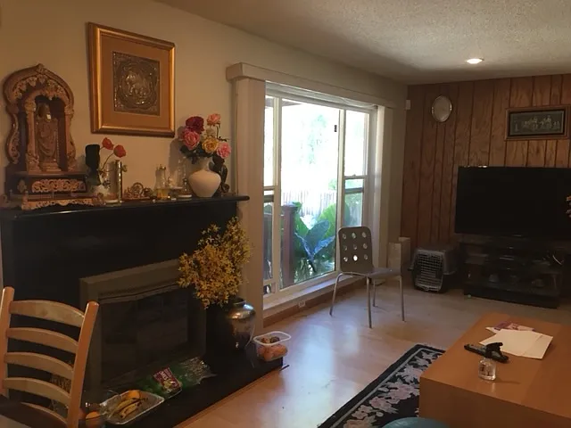 1240 Oak Knoll Dr — Photo 25