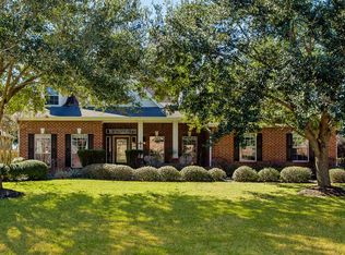 4511 Weston Dr, Weston Lakes, TX 77441