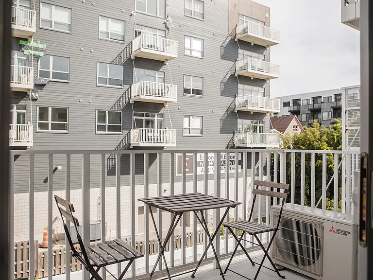 1642 N Water St #618 — Photo 4