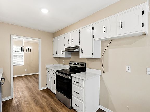 5th image of 304 Richton Ave