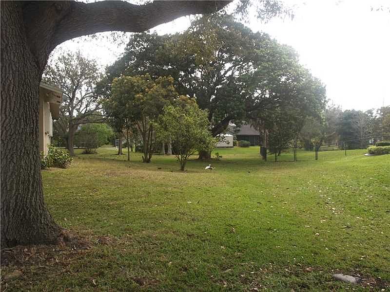 1st image of 430 Vicksburg Ter