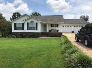 Patrick Henry St, Red Bay, AL 35582