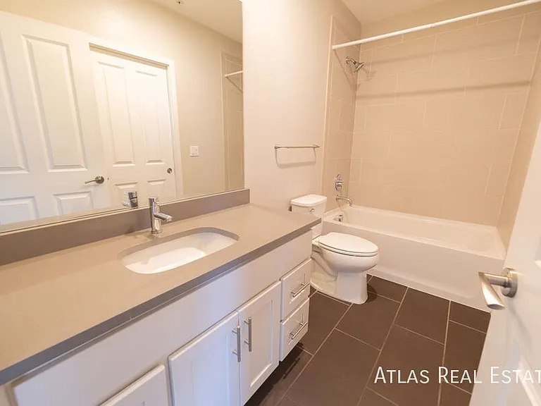 2905 W 25th Ave #204 — Photo 10