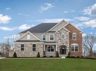 9007 Mulberry Pointe, Brecksville, OH 44141