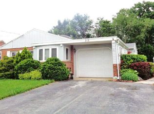 315 Gwen Dr, York, PA 17404
