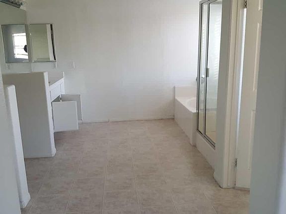5th image of 26640 Calle Linda