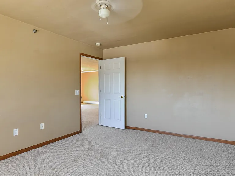 830 E Elm Dr #3D — Photo 13