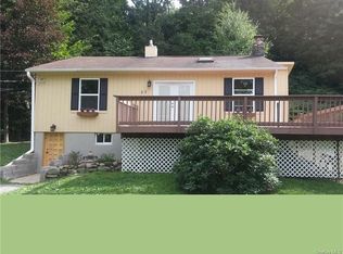 53 Sylvan Trl, Monroe, NY 10950