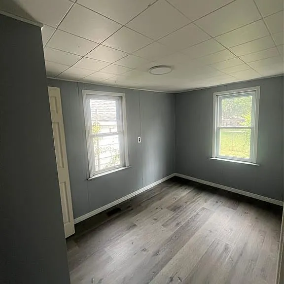 311 Queen St — Photo 10