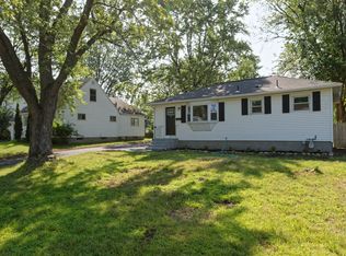 38 Tanglewood Rd, Albany, NY 12205