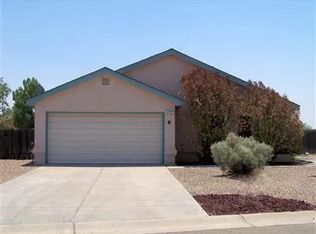 6 Timothy Dr, Los Lunas, NM 87031