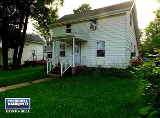 178 Martin St, Sharon, WI 53585