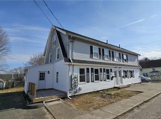 21-23 S 4th Ave, Taftville, CT 06380