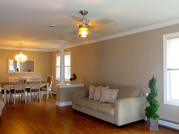 2nd image of 550 Jamaica Blvd