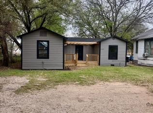 1212 J J Flewellen Rd, Waco, TX 76704