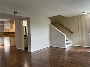 1403 Blalock Rd APT 10, Houston, TX 77055