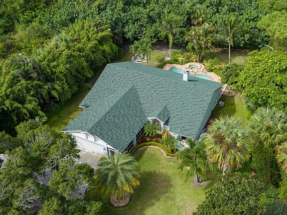 3rd image of 12391 SE Indian River Dr S