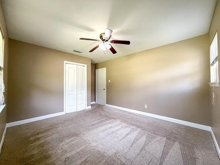 6868 Bay Rd — Photo 13