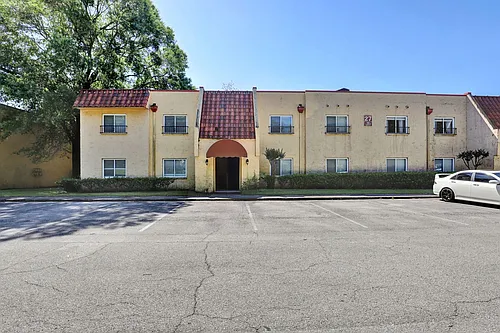 3918 La Mirada Dr N #3 Photo 1