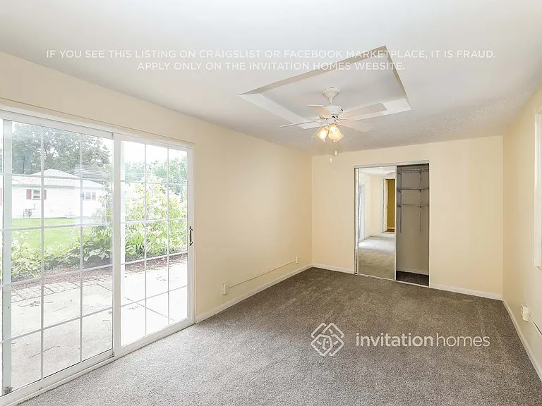 1359 Raymond Dr — Photo 7
