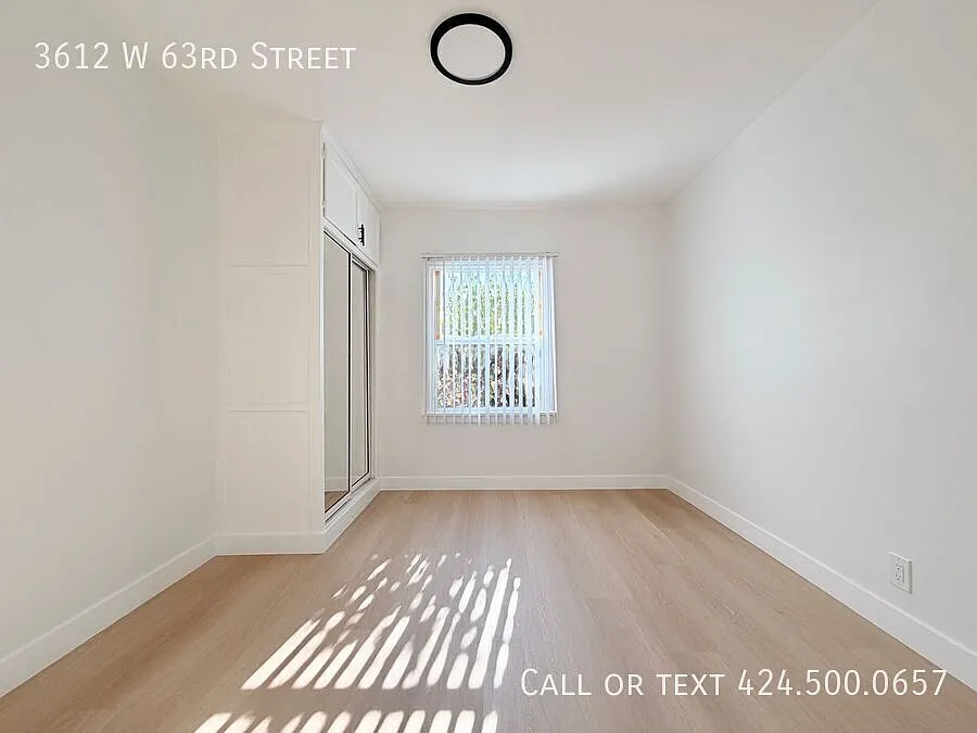 1 Free Month Special - 1bd/1ba With On-Site Parking! — Photo 1