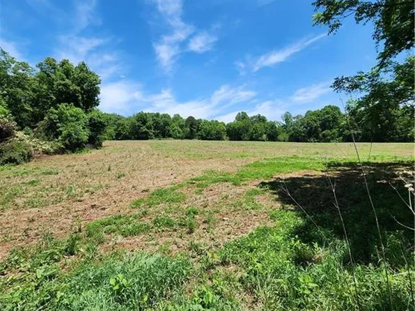 210 Luffman Rd, Ronda, NC 28670