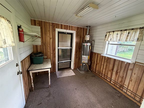 4th image of 2516 Briarwood Ln