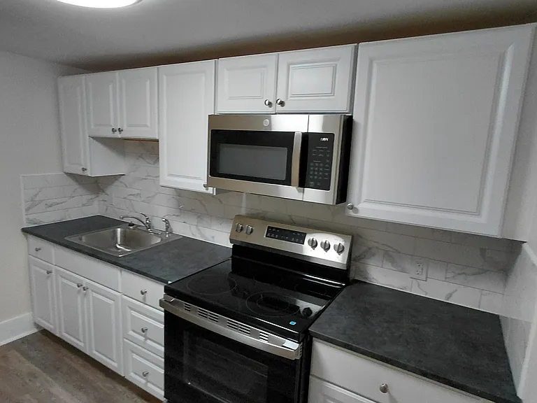 317 S Main St #3 — Photo 2