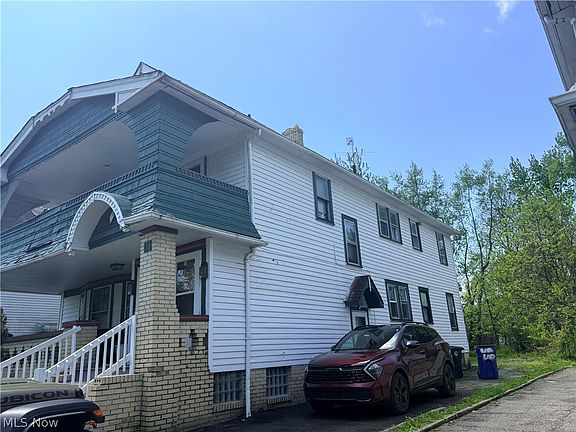 2nd image of 3824 E 142nd St