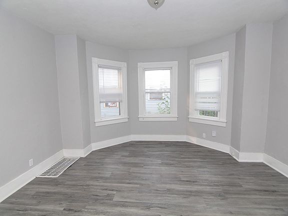 4th image of 1708 Grand Ave APT 1