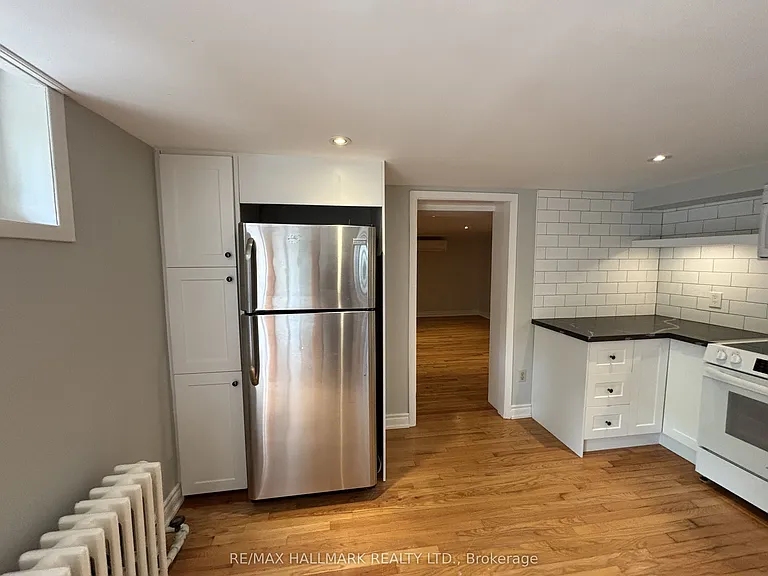 306A Clendenan Ave #A — Photo 4