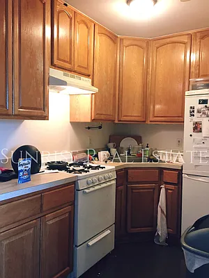 Rented by Sunrise Real Estate | media 57