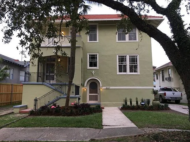8329 Pritchard Pl #B