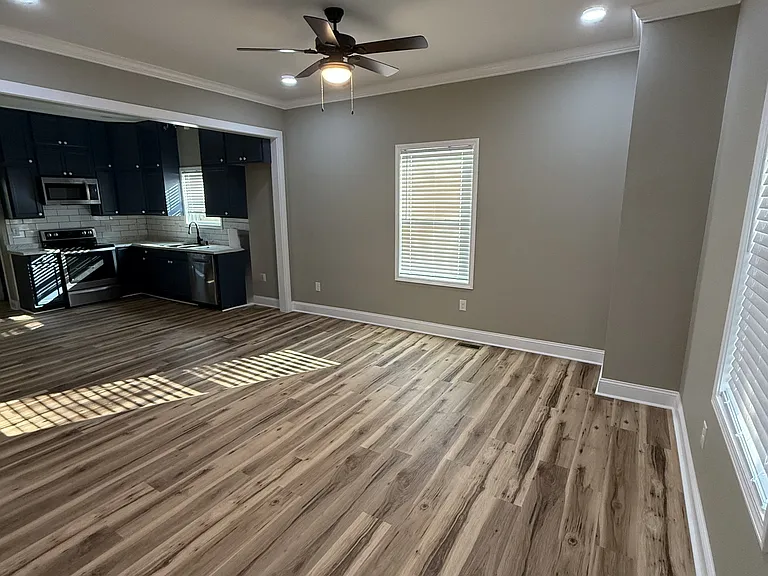 82 Parallel Ct NW — Photo 5
