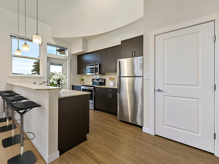 Core83 Apartments — Photo 6