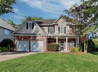 1701 Hillside Bend Xing, Lawrenceville, GA 30043