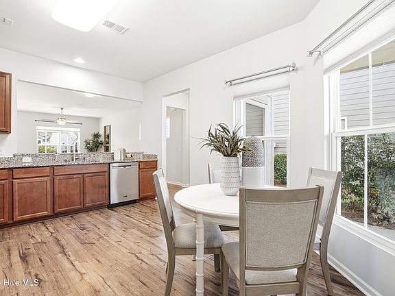 4th image of 1139 Snowden Road