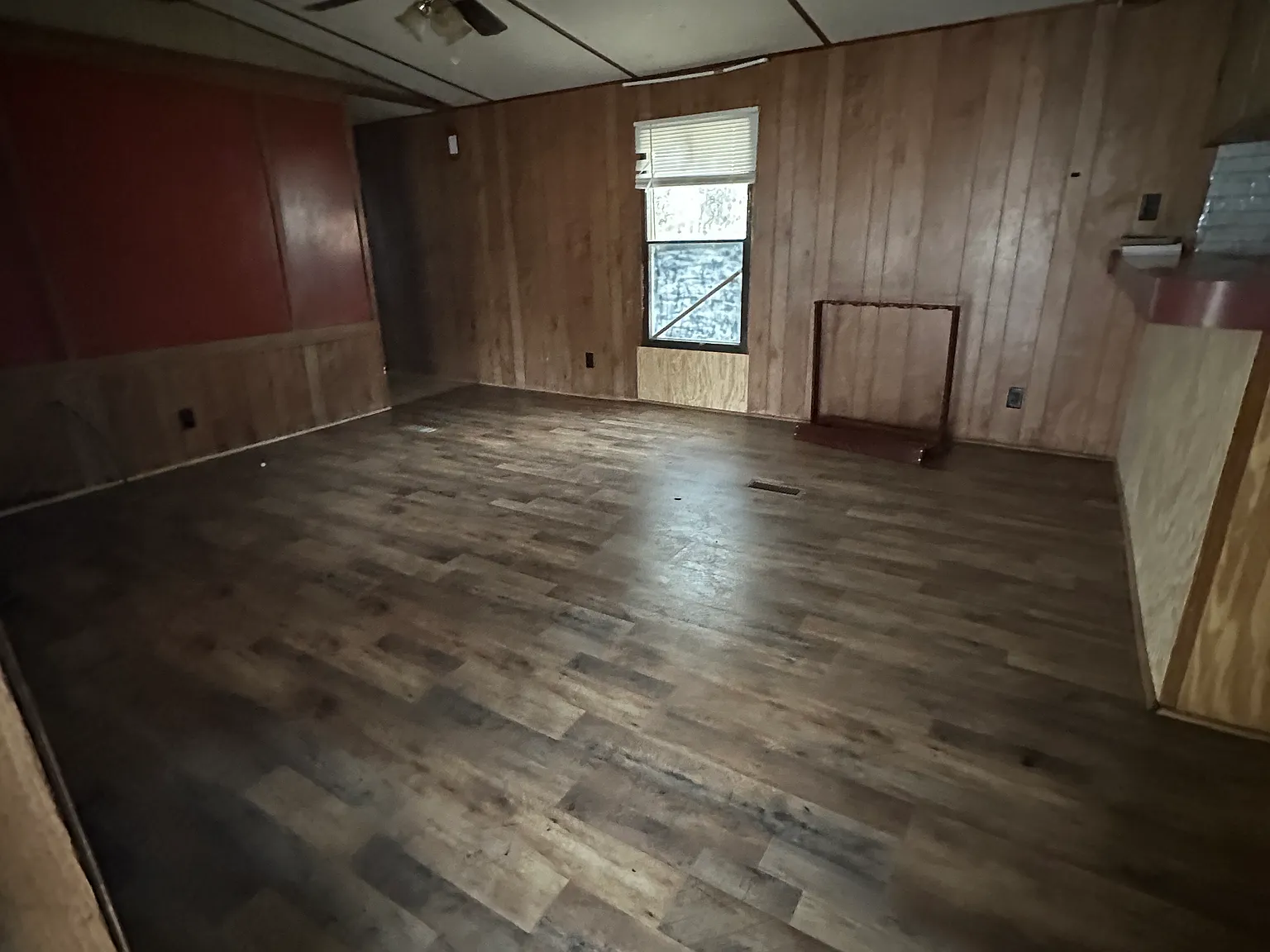 2 bed, 1050 sqft, $750 — Photo 3