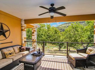 540 River Run APT 302, New Braunfels, TX 78132